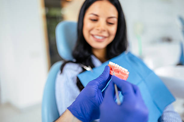 are-dentures-comfortable-tips-for-adjusting-to-your-new-smile